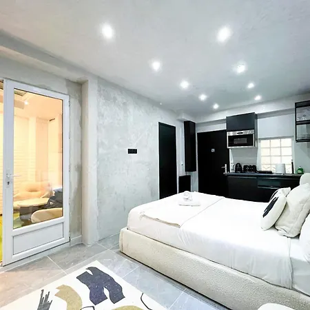 Urban Flat 11 - Wagram Pereire Parigi